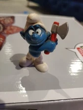 Vintage 1976 Smurf w/axe Figure. Great Condition. No Scratches or color Breaks!