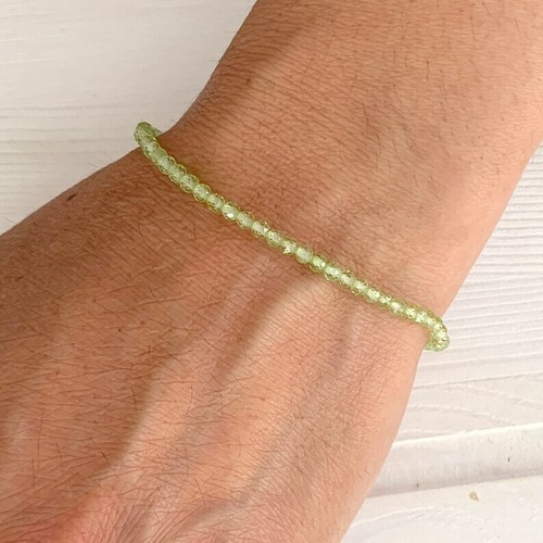 A++ Green Peridot Micro Faceted Round Tiny Beads Stretchable Bracelet 6-9" Woman - Picture 4 of 9