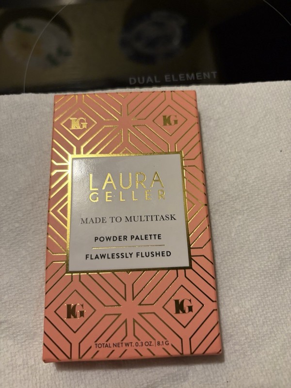 Laura Geller Made to Multi Task Powder Palette Flawlessly Flushed