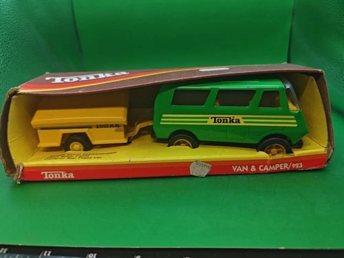 Vintage Green Tonka pressed steel Camper Van and Yellow Trailer 1970s (613)