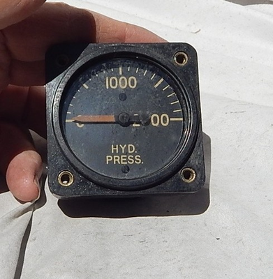 #ad USAF Fighter amp; Bomber Hydraulic System Pressure Indicator Gauge Instrument $39.95