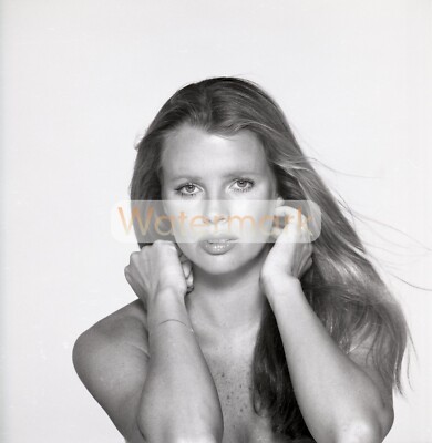 Sexy KIM BASINGER Stunning Shitless ** Archival Lab Photo (8.5x11) fr