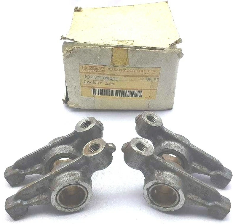 正品 DATSUN 620 拾音器臂 MPN 13257-09400 全新 旧货 罕见 — 第 2/4 张图片