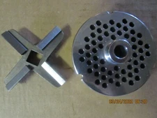 HOBART #32 GRINDER PLATE 1/4" HOLES 5/8 THICK W/ HARD EDGE KNIFE MG1532,MG2032