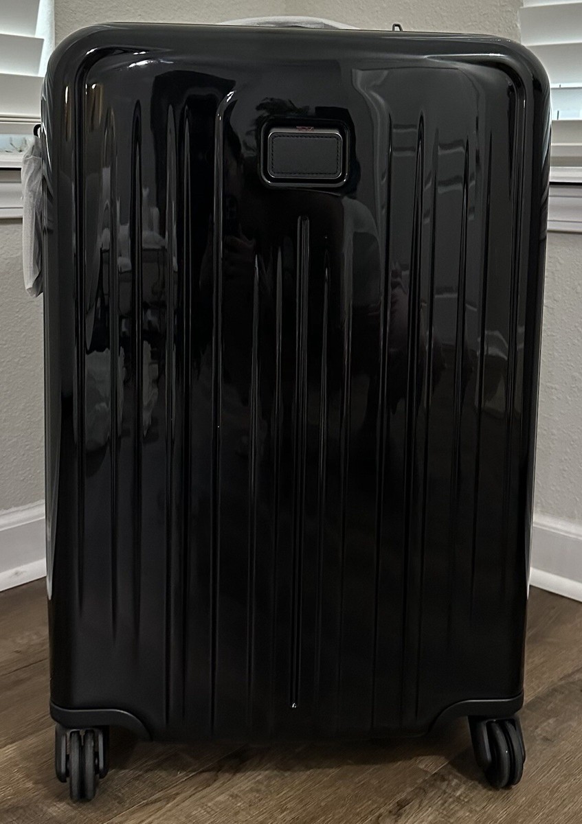 NEW Tumi V4 SHORT TRIP Expandable 4 Wheel Packing Case Suit Case