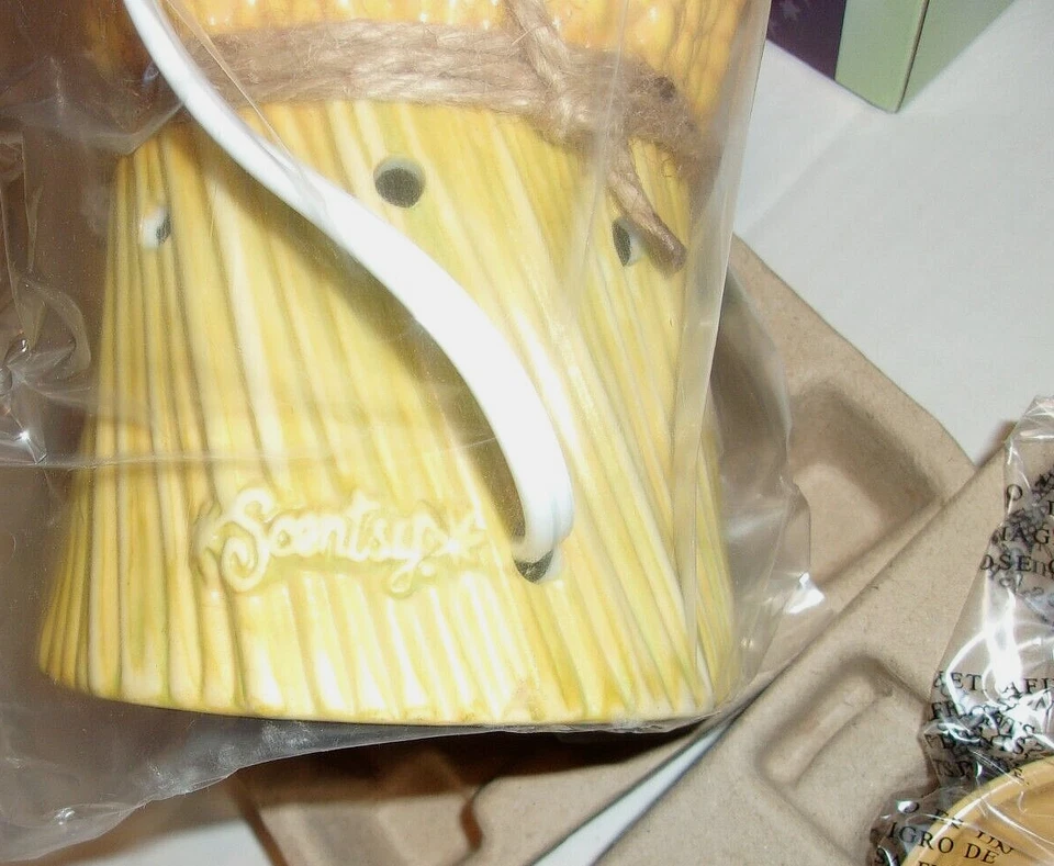 Calentador Grateful Harvest Scentsy Nuevo en Caja + Cubo de Cera GRATIS + Envío GRATIS (RETIRADO) Foto 3 de 4