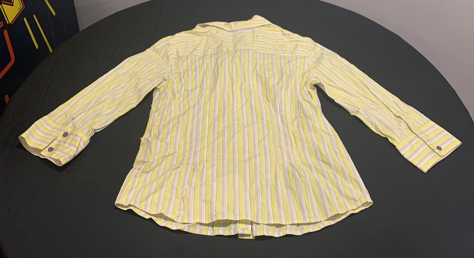 Camisa de manga larga con botones a rayas amarillas Attention para mujer - talla mediana Foto 2 de 3