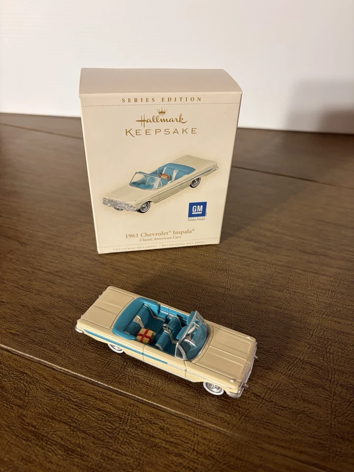 Nuevo adorno Chevrolet Impala 1961 Hallmark Keepsake 2006. Se envía rápidamente. Foto 2 de 4