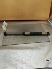 Verin de hayon / de capot Skoda FABIA