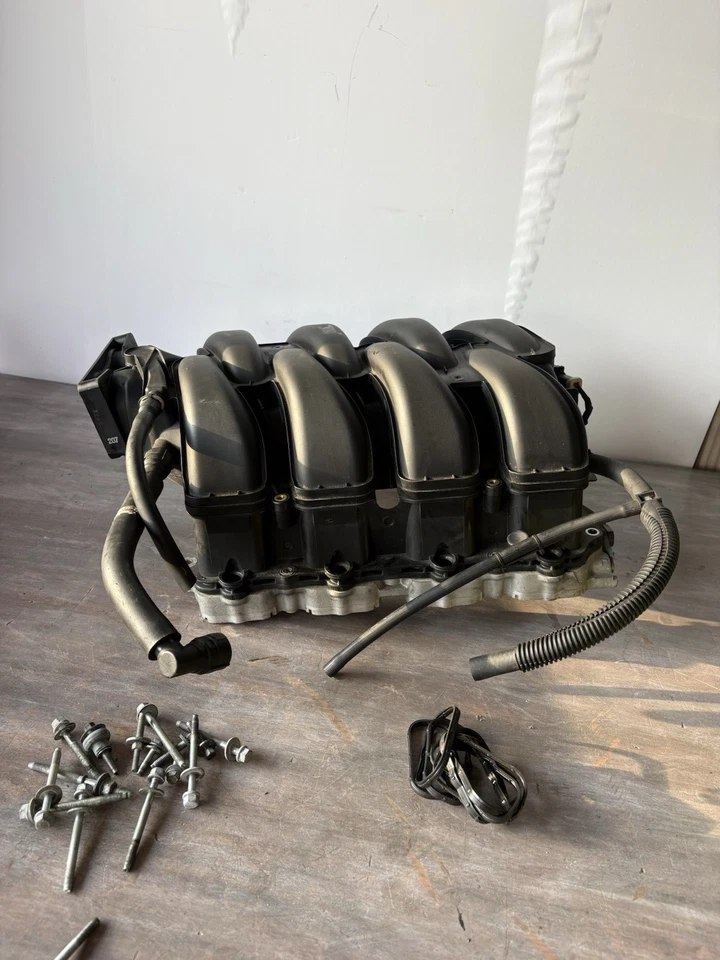 Ford Mustang GT 2006 4,6 L 3 V OEM conjunto de colector de admisión Foto 4 de 4