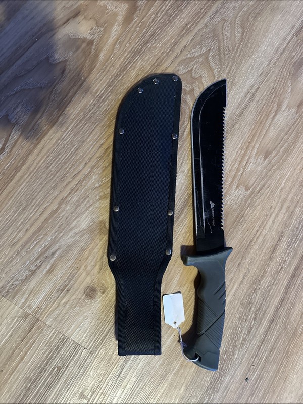 Ozark Trail Machete w/ Sheath - Camping Knife, Serrated 10" Blade, 6" Handle