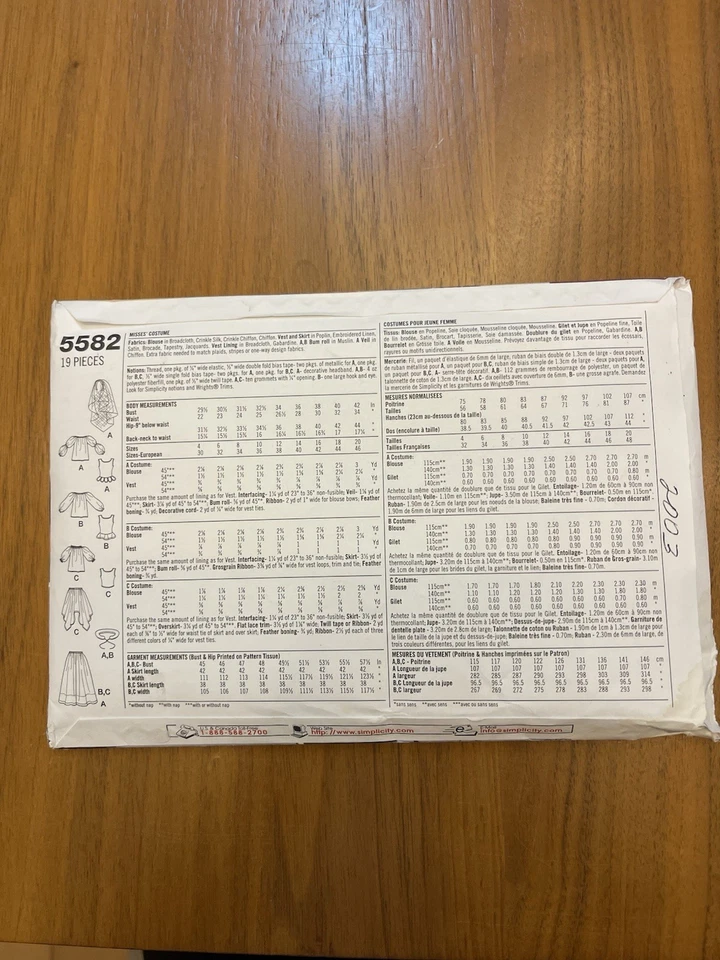 Simplicity Renaissance Pattern 5582 Bodice Gown Costume Size P5 12 to 20 Uncut - Image 2 of 4