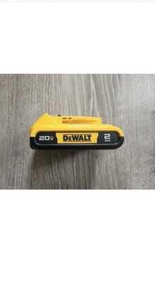 (1) NEW GENUINE Dewalt 20V DCB203 2.0 AH MAX Battery 20 Volt For Tools