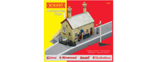 Hornby R8227 TrakMat Acc Station Buliding - Platform - Signal Pack No.1 OO Gauge