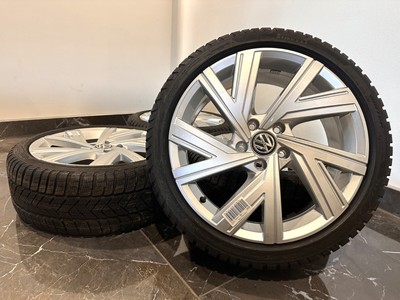 Jantes hiver d'origine VW Golf 8 pneus hiver Bergamo 18 pouces 225/40 R18 92V 22