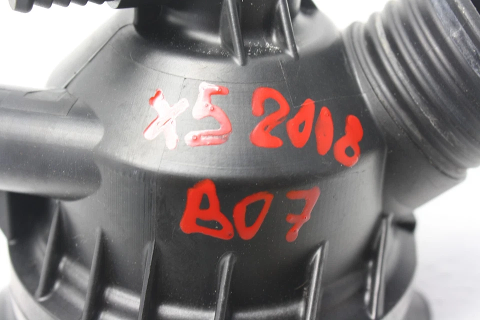 2007 - 2010 BMW X5 E70 E71 3.0L caixa de termostato líquido de arrefecimento 7550172 fabricante de equipamento original - Imagem 4 de 4