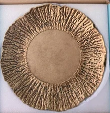 MAONAME Gold Charger Plates Set of 11, 13" Round Plastic Decorative Plates 