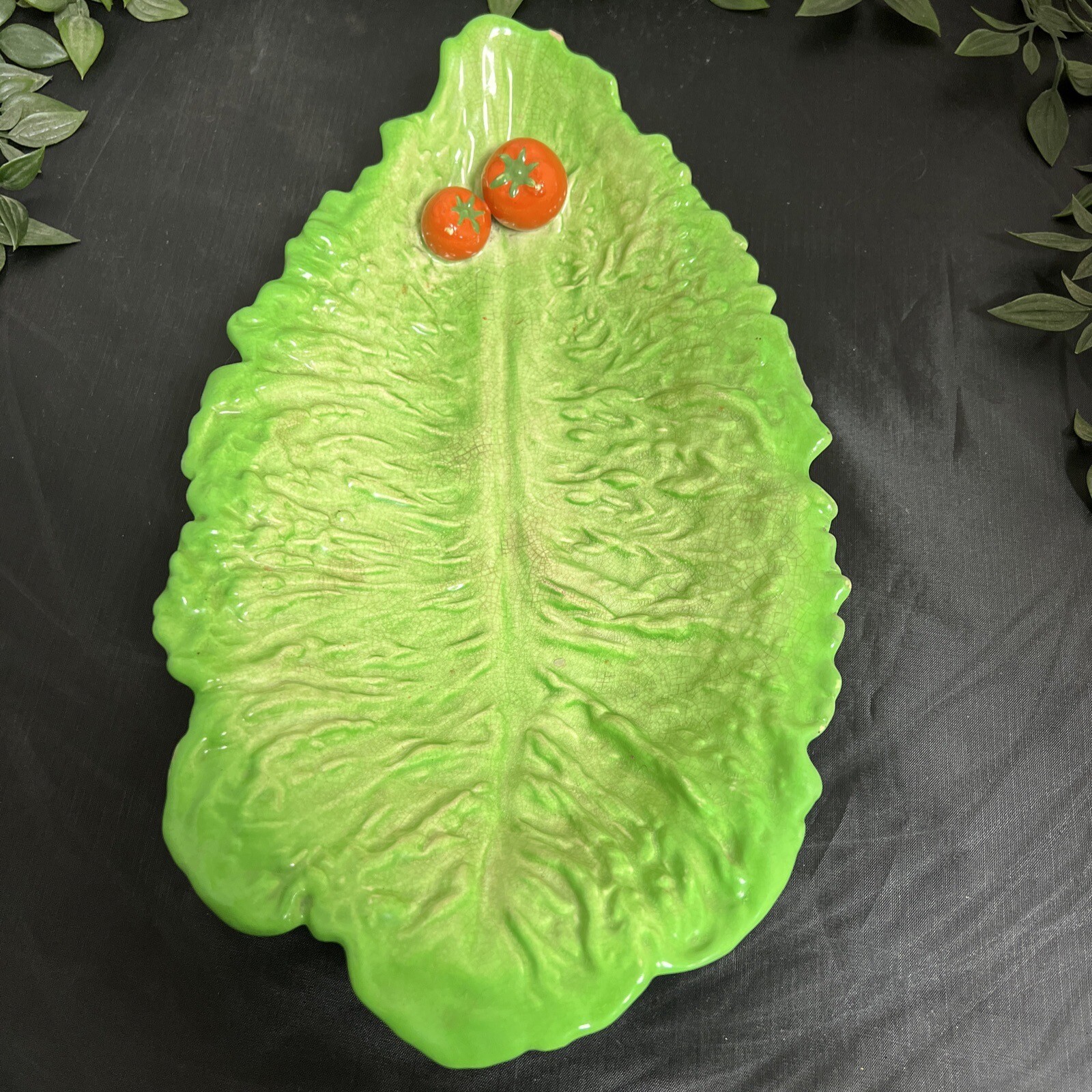 Rare Carlton Ware lettuce dish with three dimensional tomatoes (c.1920