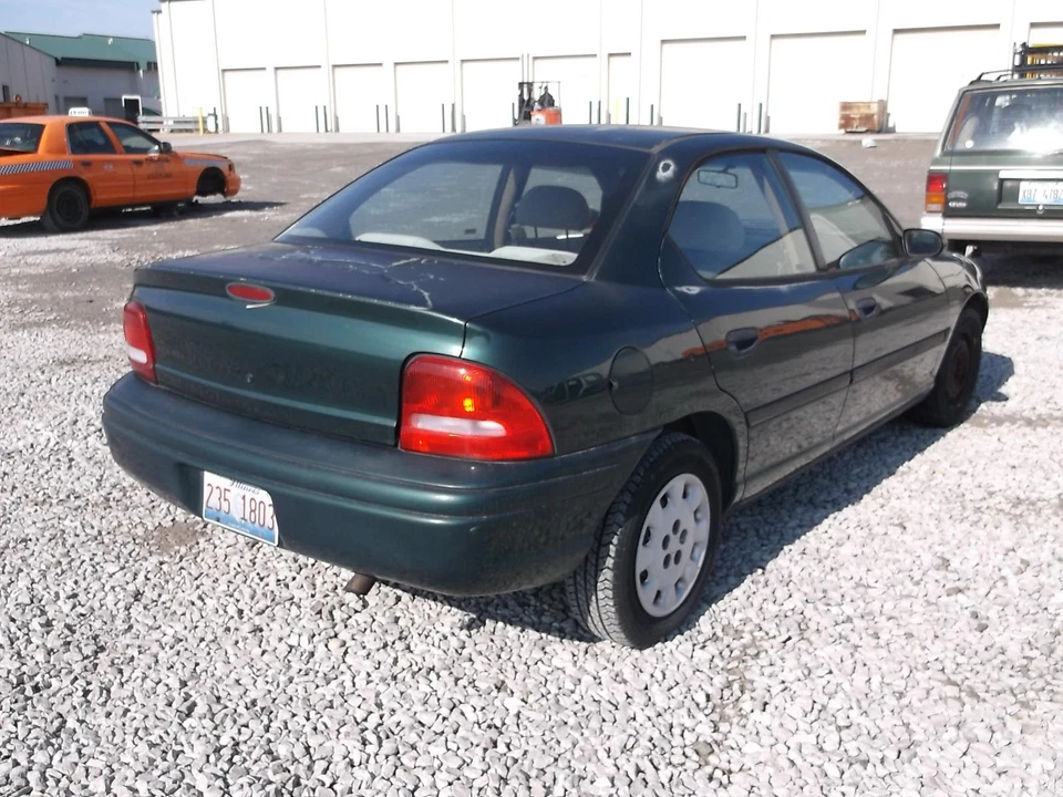 Parachoques delantero usado refuerzo se adapta a: 1998 Plymouth neón delantero grado A Foto 4 de 4