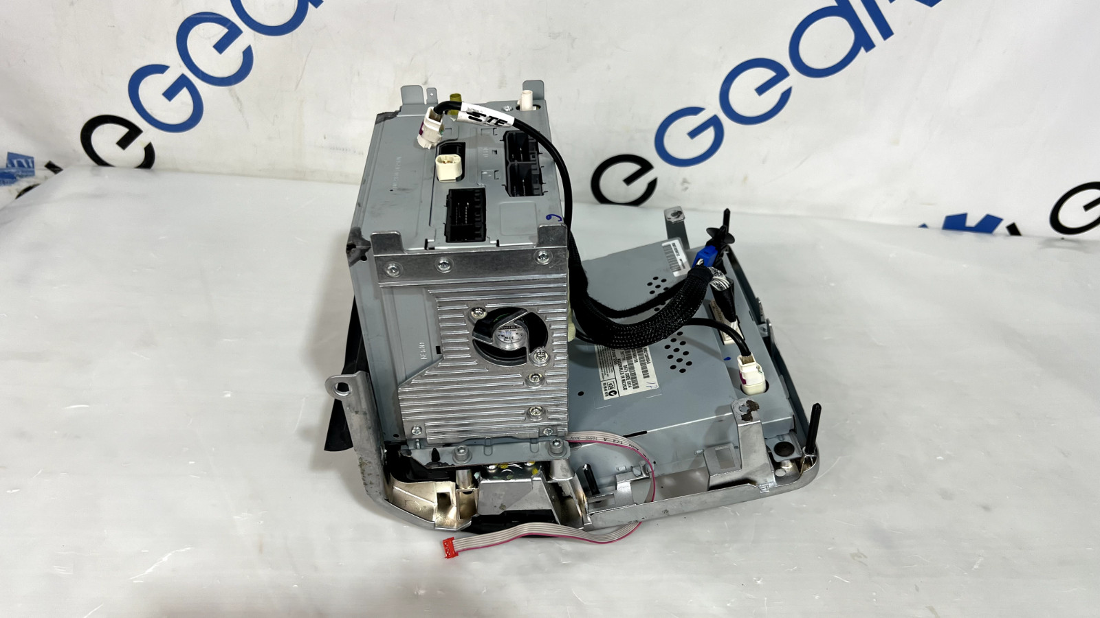 14 15 16 17 Maserati Quattroporte Navigation Screen Display Unit 68212905AA