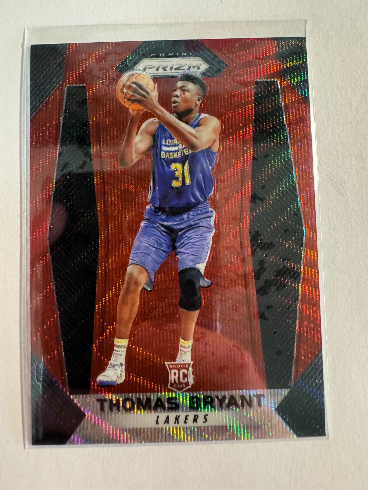 K201,892 - 2017-18 Panini Prizm Prizms Ruby Wave #281 Thomas Bryant