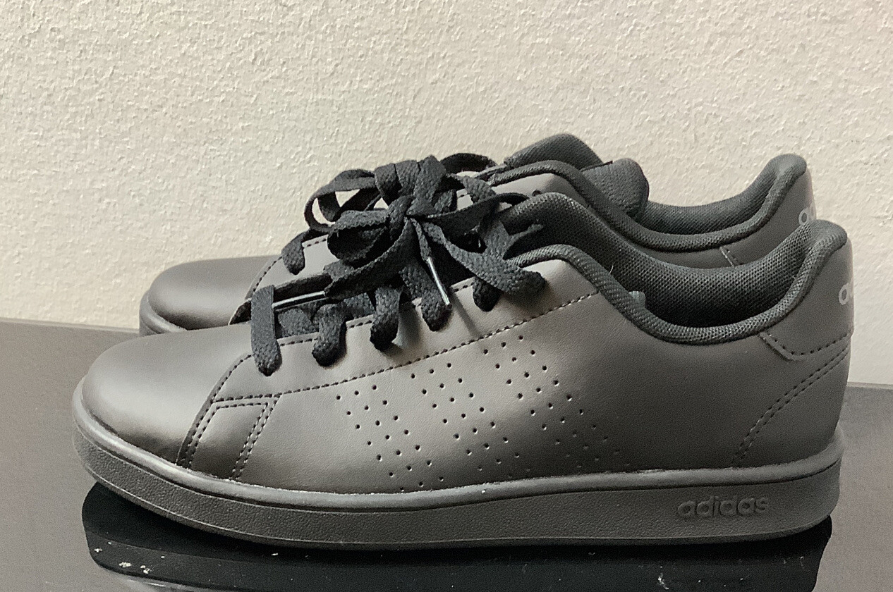 adidas advantage k black