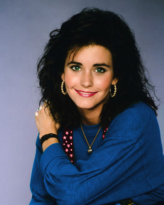 COURTENEY COX - 8''X10'' PHOTOGRAPH