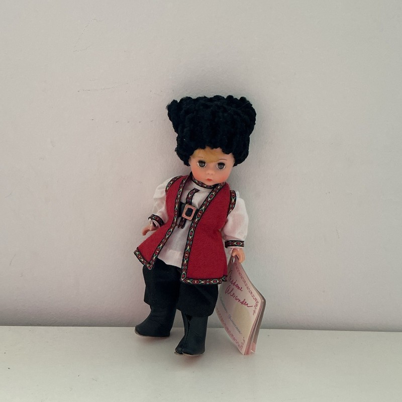 Vintage Madame Alexander Miniature Showcase Doll Ethnic Folk Costume w/ Tag, Box