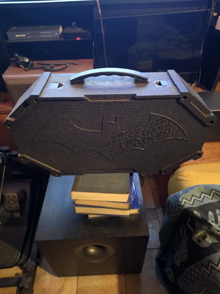 Confezione Custodia Asus Rog Phone 6 Batman Edition - Immagine 3 di 4