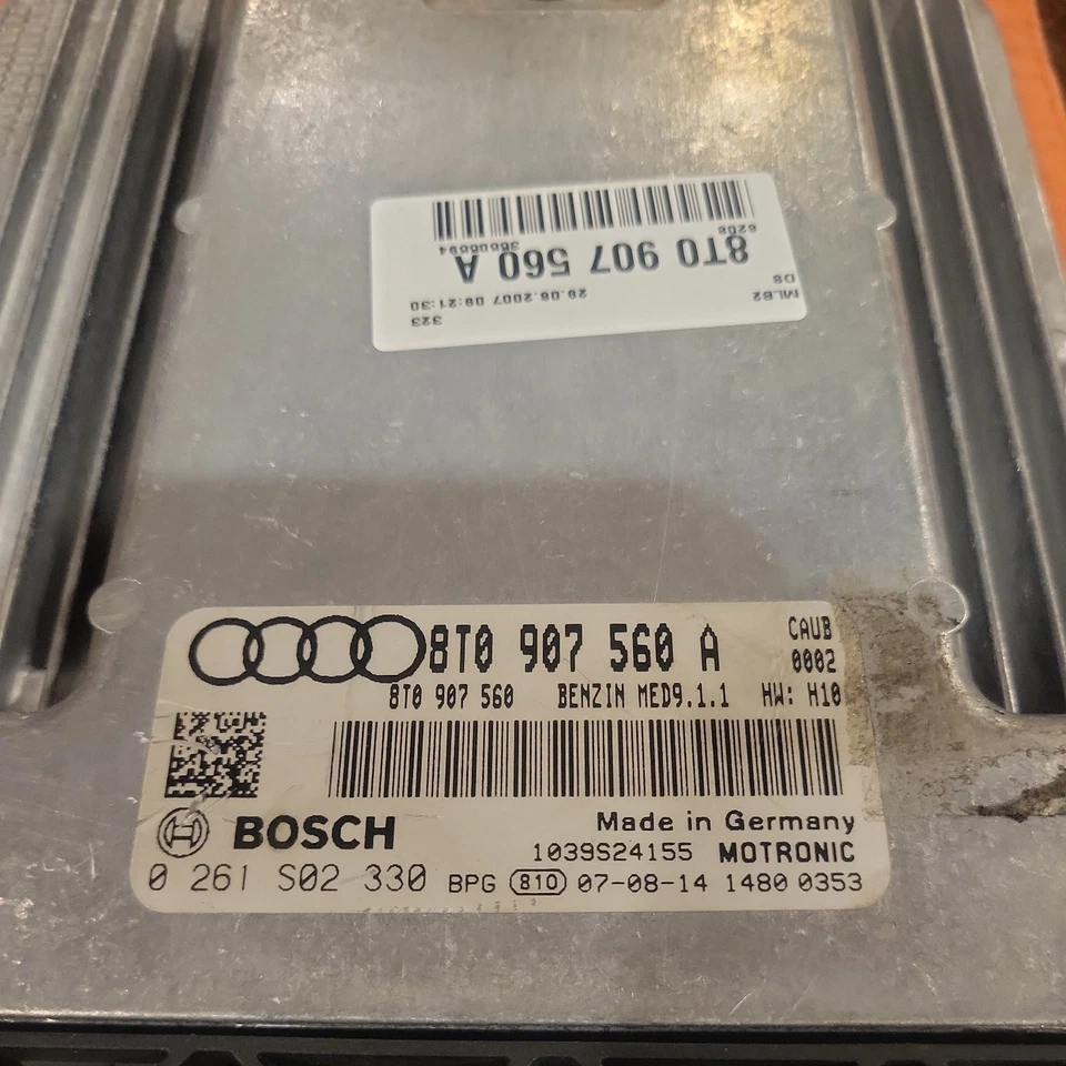 Audi S5 2008 4,2 V8 manual motor Quattro módulo de computadora ECU OEM 8T0907560A Foto 2 de 4