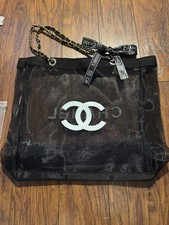 New Chanel Beauty Mesh VIP Tote And Matching Makeup Pouch - Gold Hardware