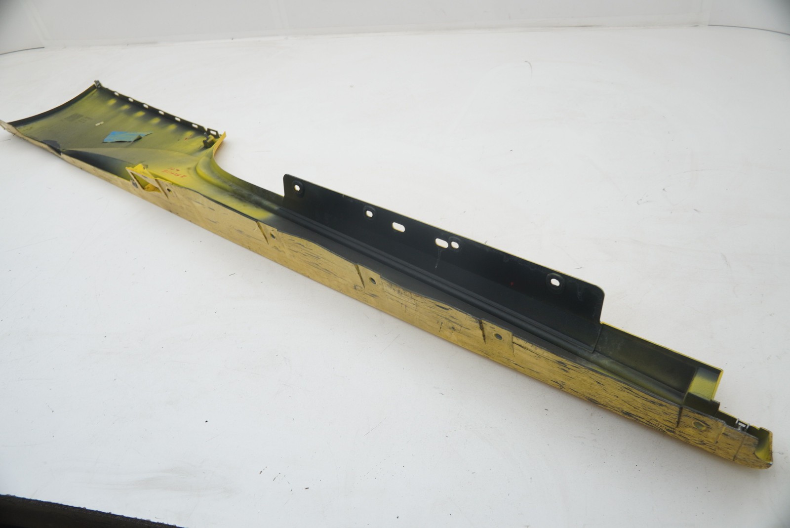 Left Driver Rocker Panel Side Skirt Trim Molding 83429110 Ferrari 458 Challenge