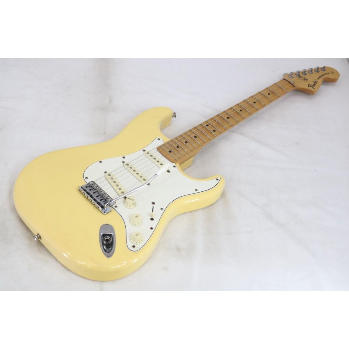 Fender Japan ST72-80SC Scalloped Stratocaster Electric Guitar 1993-1994 MIJ