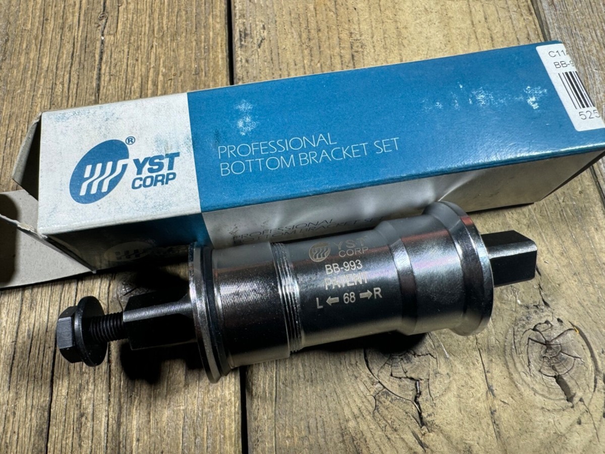 YST Threadless Cartridge Repair Bottom Bracket 68mm X 113mm for