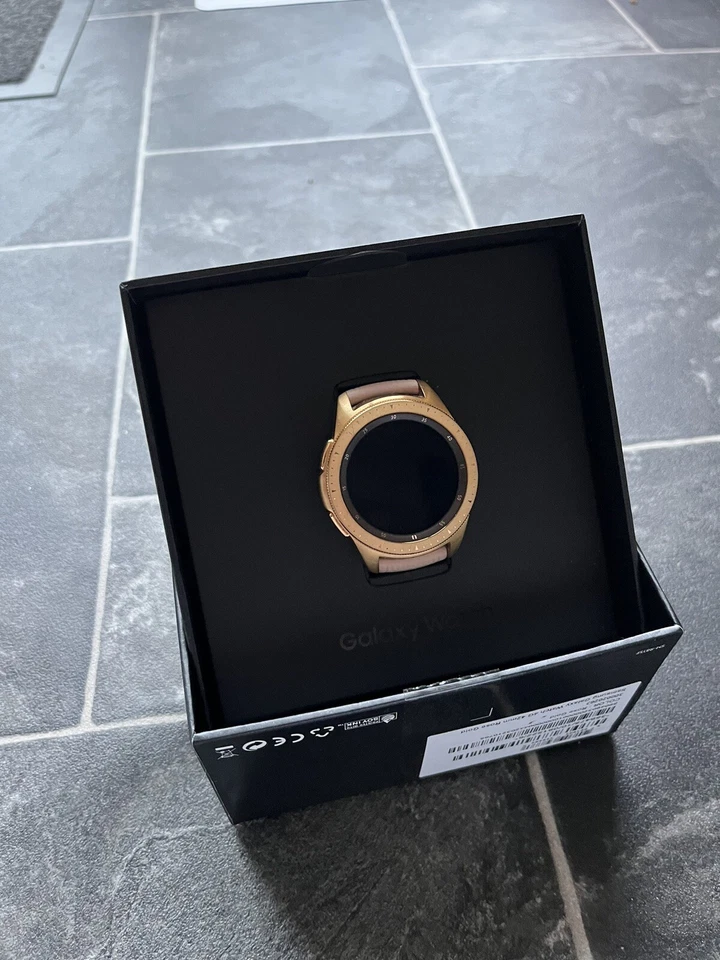 Samsung Smart Watch Galaxy Watch 42mm (SM-R815F) HR GPS - Rose gold - Image 2 of 3