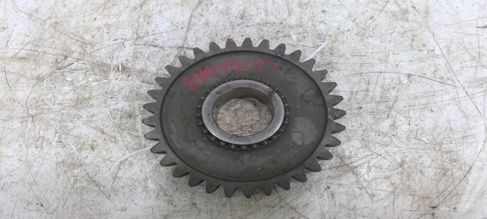 New Holland Gear 33T 84045197 | eBay 