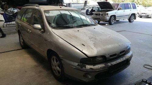 0046476124 Enjoliveur Inf Feu Arriere Gauche pour FIAT MAREA (185) WEEKE 1370797 - Photo 4/10