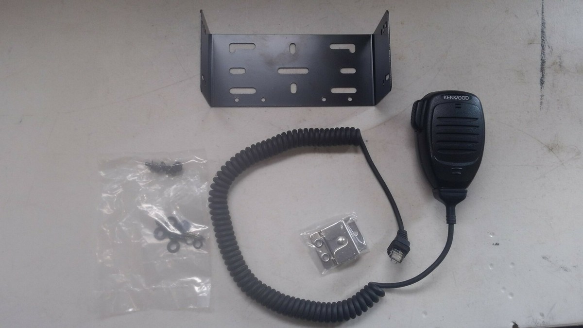 Kenwood Tk8180k 512 Channel UHF 2 Way Mobile Radio 30w With Mic