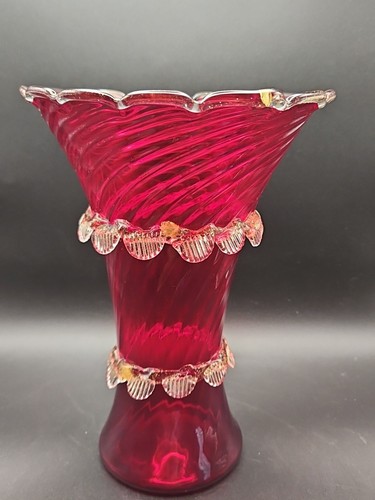 Vtg Ruby Red Murano Mazzega Vase c. 1950s Gold Accents Trumpet Shaped 8 1/2 Inch - Picture 10 of 17