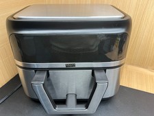 9 Quart Bella Pro- Touchscreen Air Fryer with Dual Flex Basket Stainless Steel