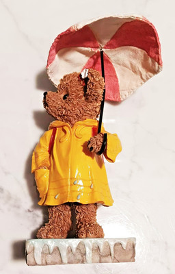 Home Interior Kuddles Korner  2002 Calendar Bear Raincoat umbrella #11832 April