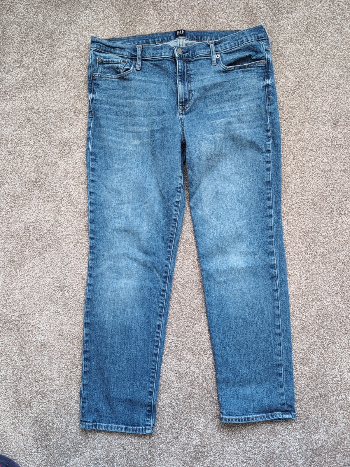 "real Straight" Sz 32 Short 12 Short