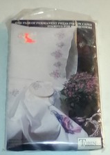 Vintage Tobin One Pair of Pillowcases Stamped for Embroidery Free Shipping