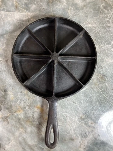 Vintage BSR Cast Iron Cornbread Skillet 8 Wedge Pan Cookware PAT. PENDING