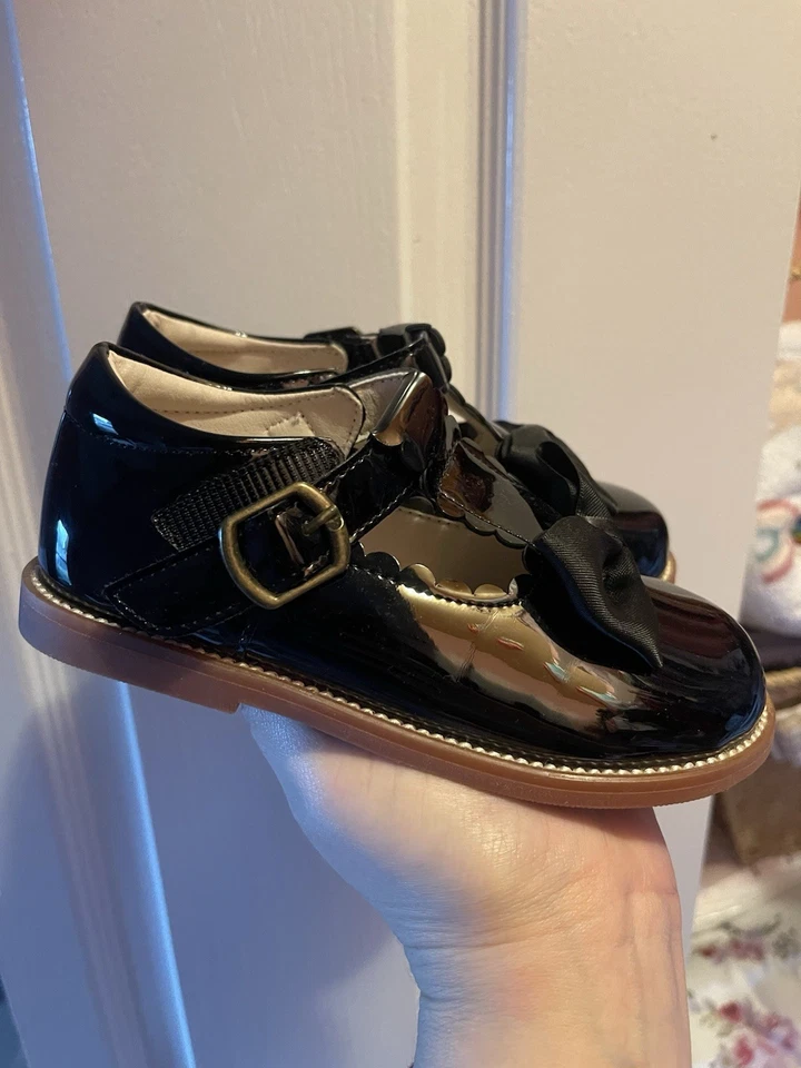 Toddler Black shoes Size 9 - Image 2 of 4