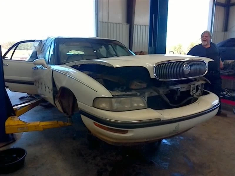 Husillo/nudillo delantero izquierdo del conductor para Buick Lesabre 94-99 OEM Foto 2 de 4