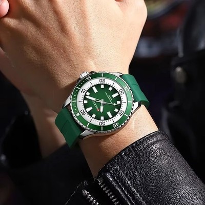 44MM CURREN Quartz Men's Sport Watch Diver 30M Waterproof Luminous Stainless NEW