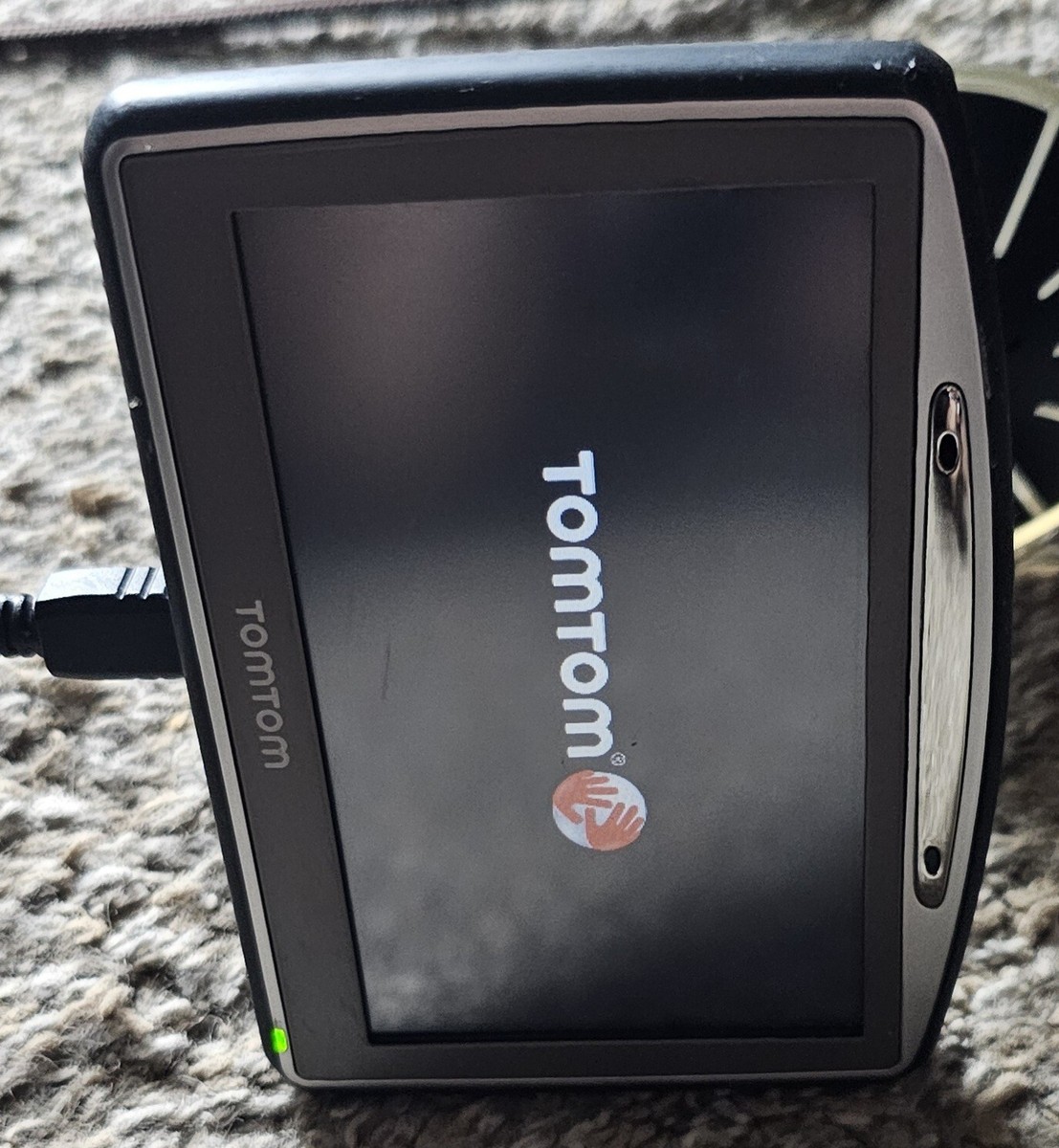 tomtomさま専用 Tom Tom Bundle Go 720 W/Car Cable & Case Works! | eBay