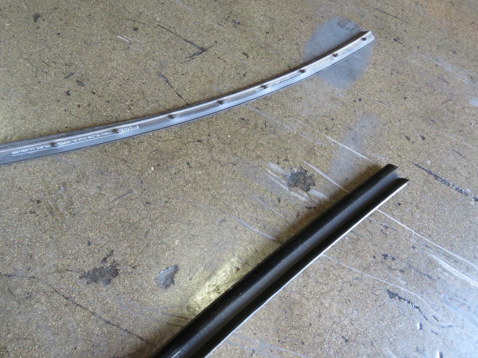 Ferrari FF, LH, Left, Interior Window Scraper Moulding, Used, P/N 84312000