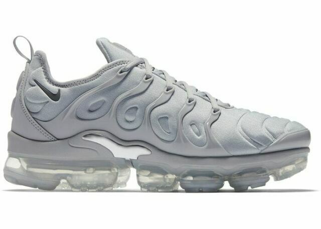 vapormax plus wolf grey